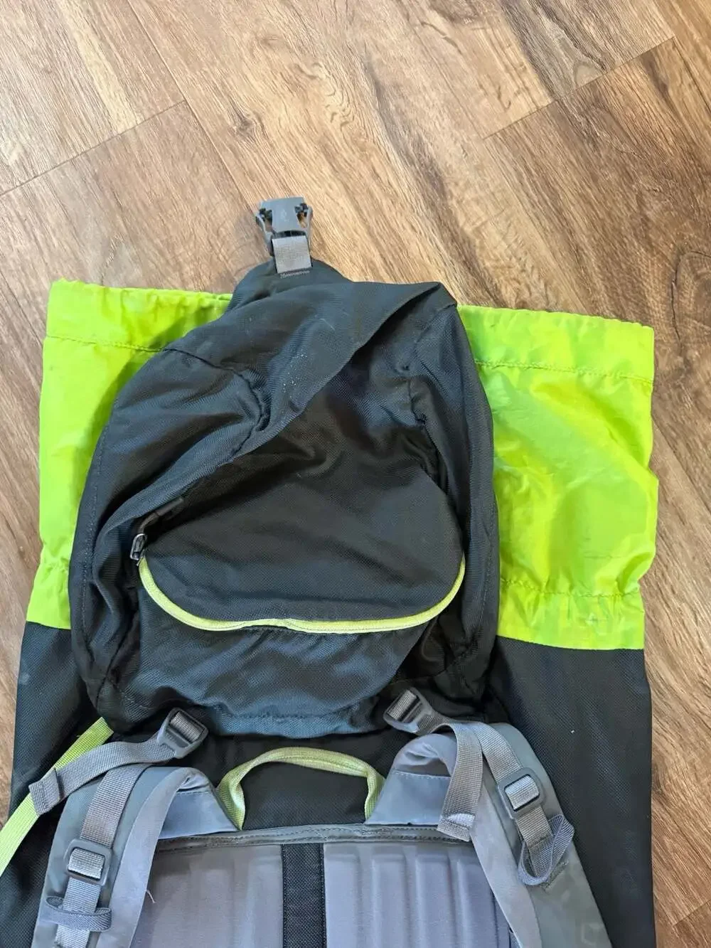 Black Diamond Axis 33 Hiking Mountaineering Backpack